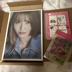 TWICE DICON モモ　未開封 DICON D'FESTA TWICE MOMO version] | kokode books | [DICON D