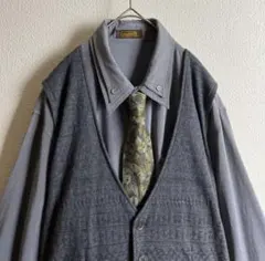 Burberryネクタイシャツベスト　ボタニカル　幾何学模様　ユニセックス古着