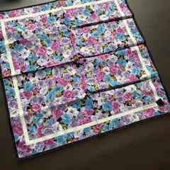 イヴ・サンローラン　ハンカチ　46×46のサムネイル