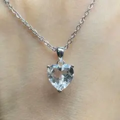 天然石ペンダント　白水晶　高透明遊色綺麗　ハート形　10mm SV925刻印