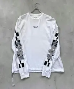 LEGENDA 薔薇刺繍ロンT Y2K モードのサムネイル