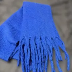 マフラーブルー