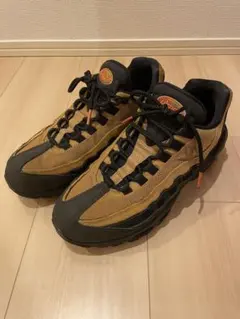 NIKE エアマックス95 エッセンシャル　27.5