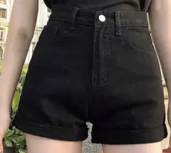 ブラックデニムショートパンツ ショーパン 黒