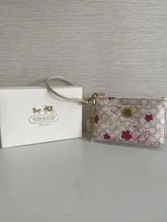 【COACH✨】美品 花柄 ジップリストレット 小物入れ