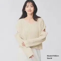 GU カッティングアウトセーター　アイボリー　M 未使用品