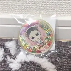＊ E-Girls YURINO 缶バッチ56mm