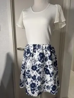 INGNI フラワープリント 半袖ひざ丈ワンピース