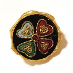 刺繍ブローチ　クローバー　ハンドメイド　1点物　ヴィンテージ　アンティーク