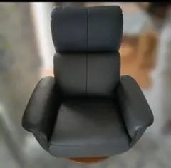 【美品】ニトリ 電動リクライニングチェ アソファ (2モーター ラグジェ BK)