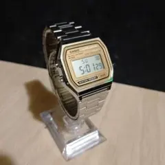 CASIO　A158WE 傷無し あいみょん　ほぼ新品の完動品