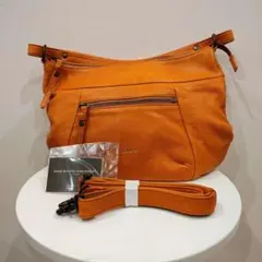 Item thumbnail for item 1339ec2c-fbe1-4cb9-a25d-60c1313644bd