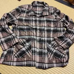 チェック柄長袖シャツ　Lサイズ