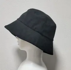 黒 バケットハット