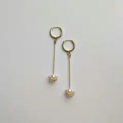 （525）ハンドメイドアクセサリー　ゴールドピアス