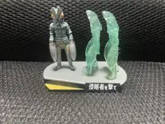 ウルトラ怪獣名鑑 バルタン星人 侵略者を撃てのサムネイル