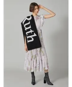 新品 ♡ スナイデル snidel♡ ハーフ スリーブ プリント ミドル ワンピ