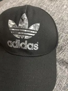 アディダス　キャップ　54〜57
