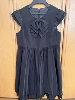 anyfam黒いフリルリボンワンピース 140 女の子