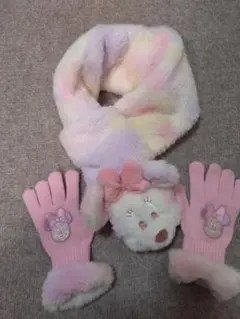 ミニーマウス マフラーと手袋セット