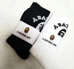 新品未使用　A BATHING APE 　エイプ　靴下 ソックス　黒白2足
