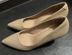 ベージュ ポインテッドトゥ 中ヒールパンプス レディース