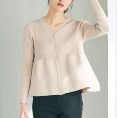 スポンディッシュニットペプラムカーディガン