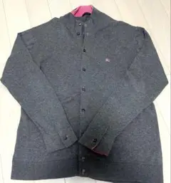 BURBERRY メンズ グレー カーディガン ピンク襟