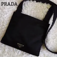 プラダ ショルダーバッグ 斜め掛け 三角ロゴ サコッシュ ブラック クロスボディ