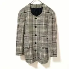 ロートレアモン　チェック柄 ノーカラージャケット　 クラシックデザイン　ボタン付のサムネイル