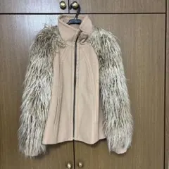 ZARA BASIC ベージュ ファーコート Mサイズのサムネイル