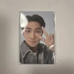 Item thumbnail for item 4559995f-e4ba-4ed8-90d8-2d7f62e3f7fd