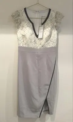 グレー レーストリム Vネック ドレス