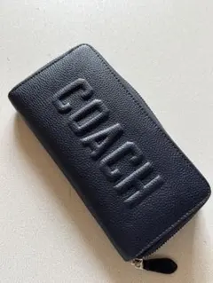COACH エンボス加工 レザーロングウォレット
