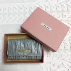☆miu miu ☆ミュウミュウ マテラッセ 6連 キーケースのサムネイル