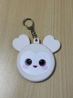 TWICE LOVELYS 缶バッジケースキーホルダー ダブリー