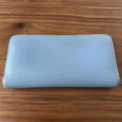 バーニーズニューヨーク　長財布のサムネイル
