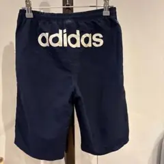 adidas半ズボン140紺