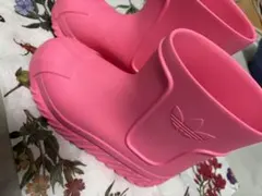 完売adidas スーパースター SSTブーツ ピンクのサムネイル