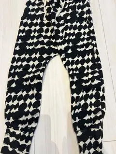 Item thumbnail for item 6369a4d4-8f59-4b76-baf2-6a8b73de212e