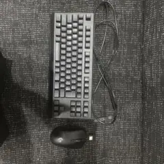 0501B2429 Razer ゲーミングキーボード クロミ 0007 - メルカリ