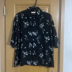 お値下げ❗️半袖メンズシャツ Mサイズ