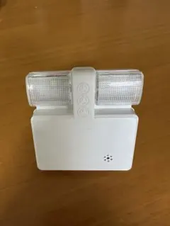 コンセント直結型 明暗センサーLEDライト