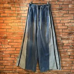 ラインイージーデニムパンツ　Mサイズ　PAGEBOY ページボーイのサムネイル