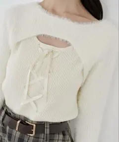 MAJESTIC LEGON デコルテオープンレースアップニット