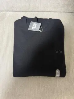 カウズ ウィンター カシミヤクルーネックセーター