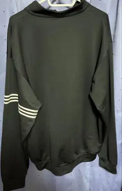 adidas長袖トレーナー