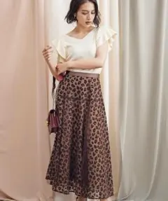 ノエラ　ヒョウ柄　パターンフロッキーレーススカート