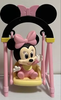 POPMART ディズニー swing ミニーマウスディズニー　ミニーちゃん