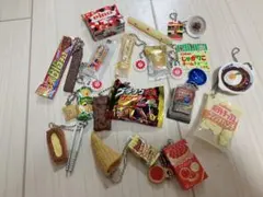ミニチュア　フードキーホルダー　ガチャガチャ　18点セット